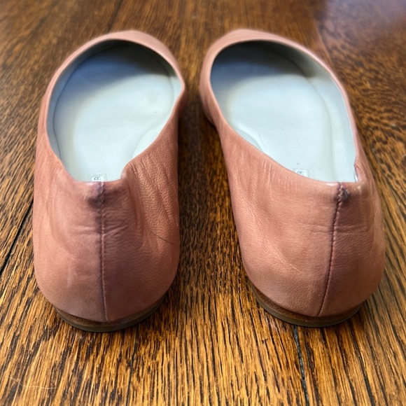 Vera Wang Lavender Lara Skimmer Size 5 - Picture 3 of 10